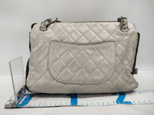 CHANEL Coco Matelasse Chain Shoulder Bag