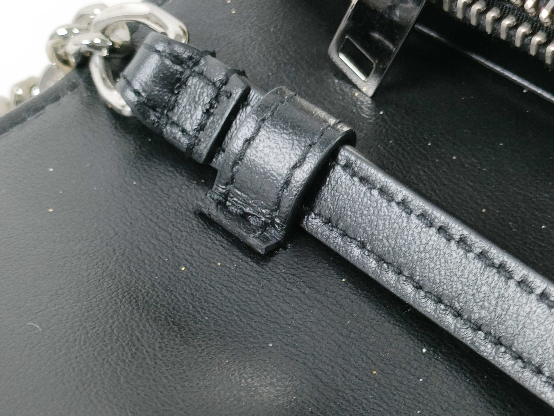 Yves Saint Laurent YSL Shoulder Bag