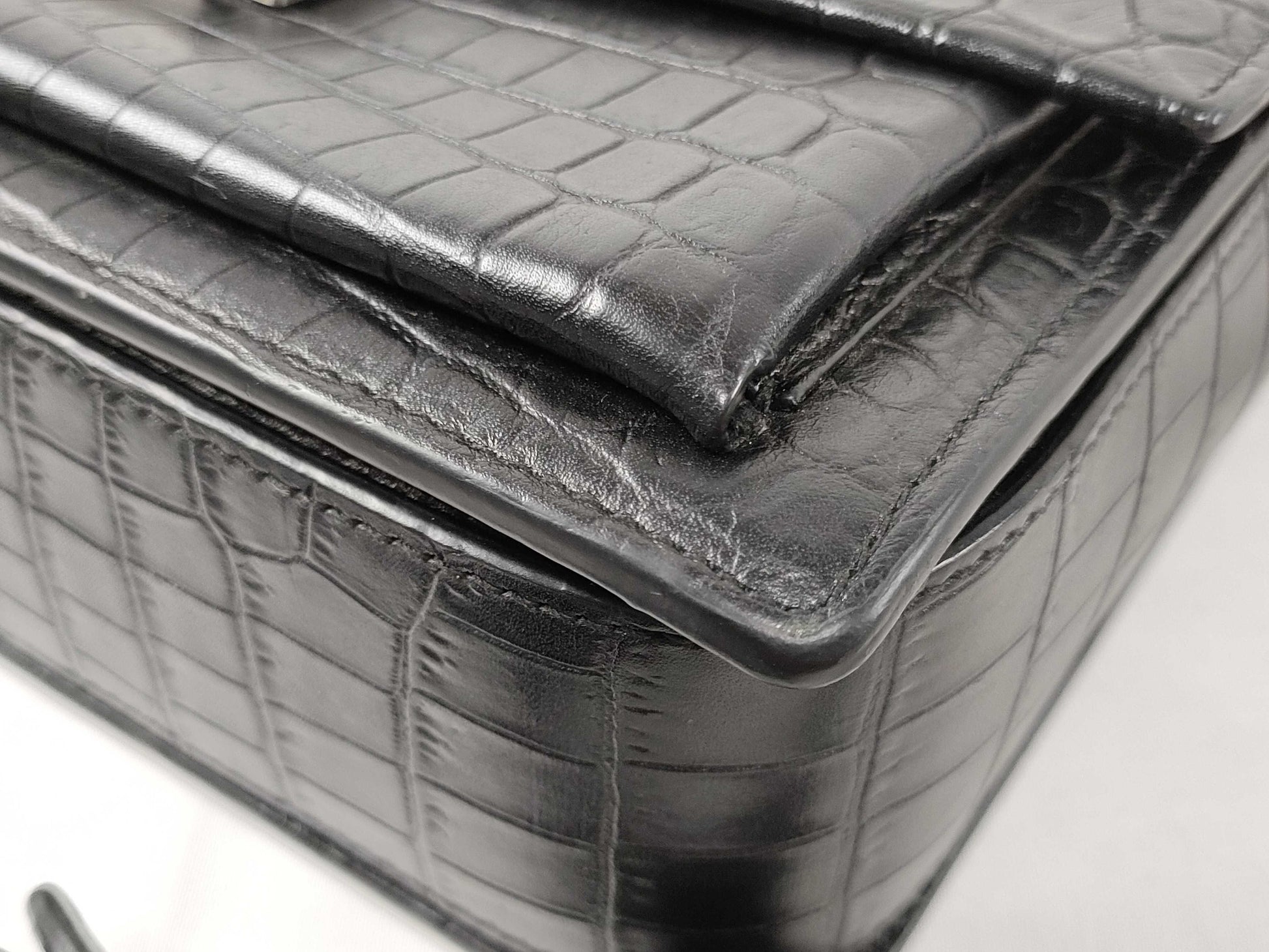 Yves Saint Laurent YSL Shoulder Bag
