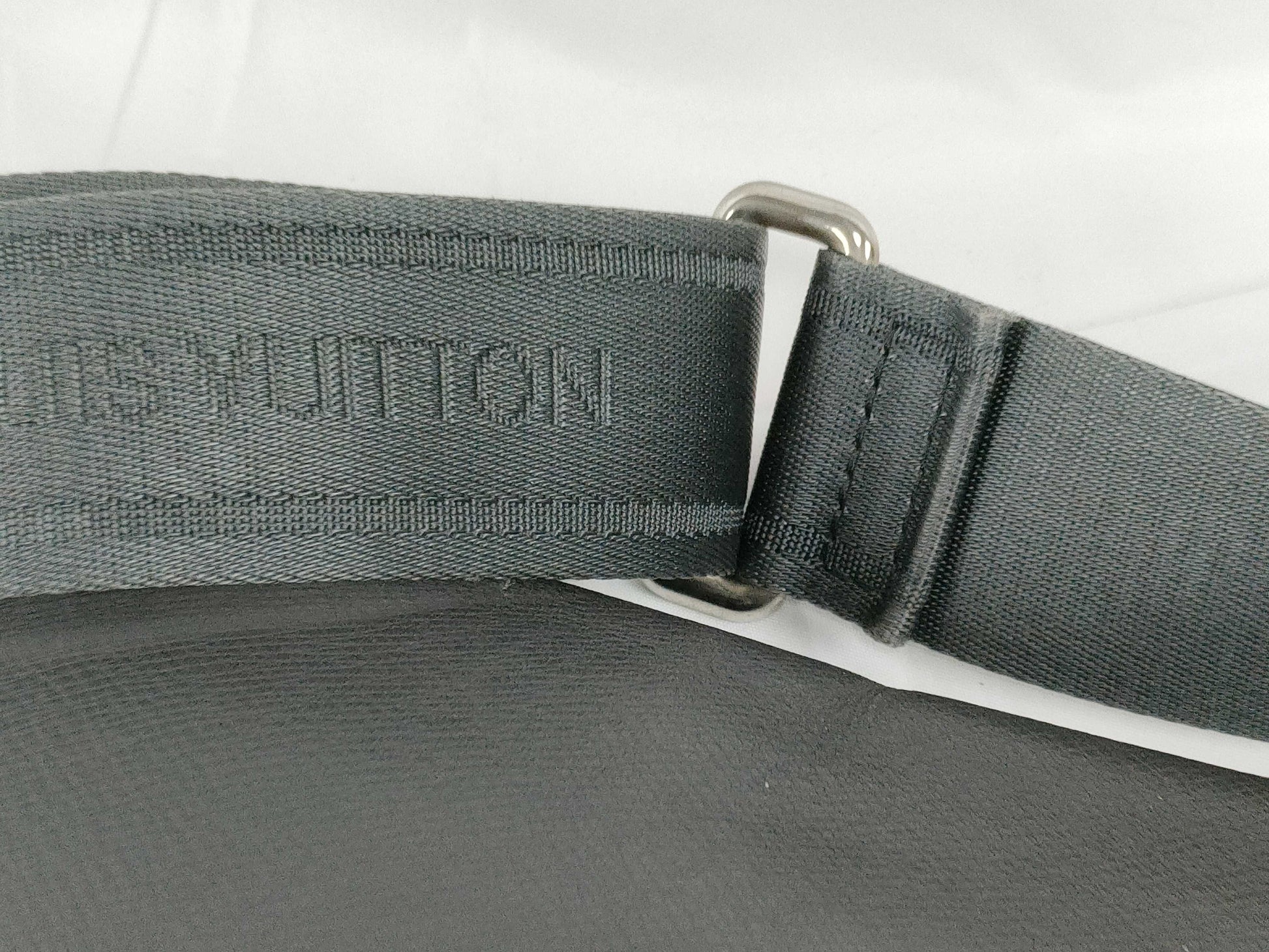 LOUIS VUITTON M 32627 Taiga LV Shoulder Bag