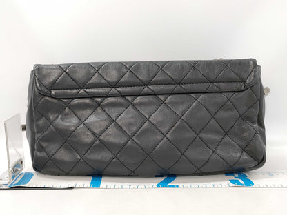 CHANEL CHANEL shoulder bag