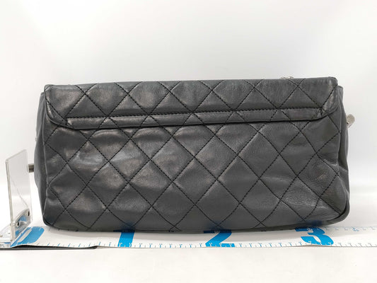CHANEL CHANEL shoulder bag