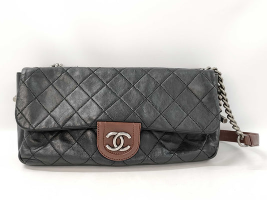 CHANEL CHANEL shoulder bag