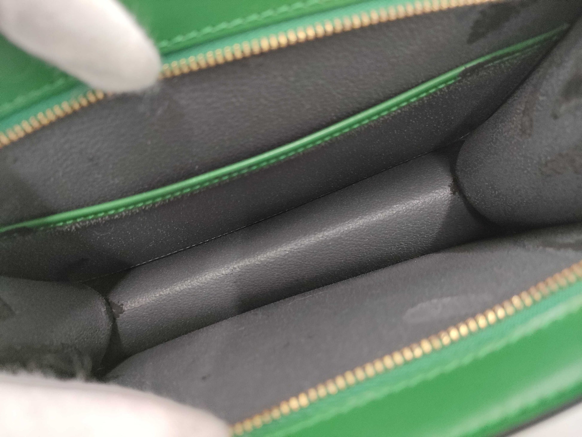 LOUIS VUITTON M48407 Epitrus Crete Borneo Green Leather Second Clutch Bag