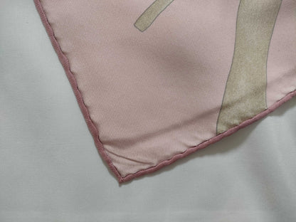 HERMES Carré 90 ATTRAPE TES REVES Catch Your Dream Pink Silk Other Accessories
