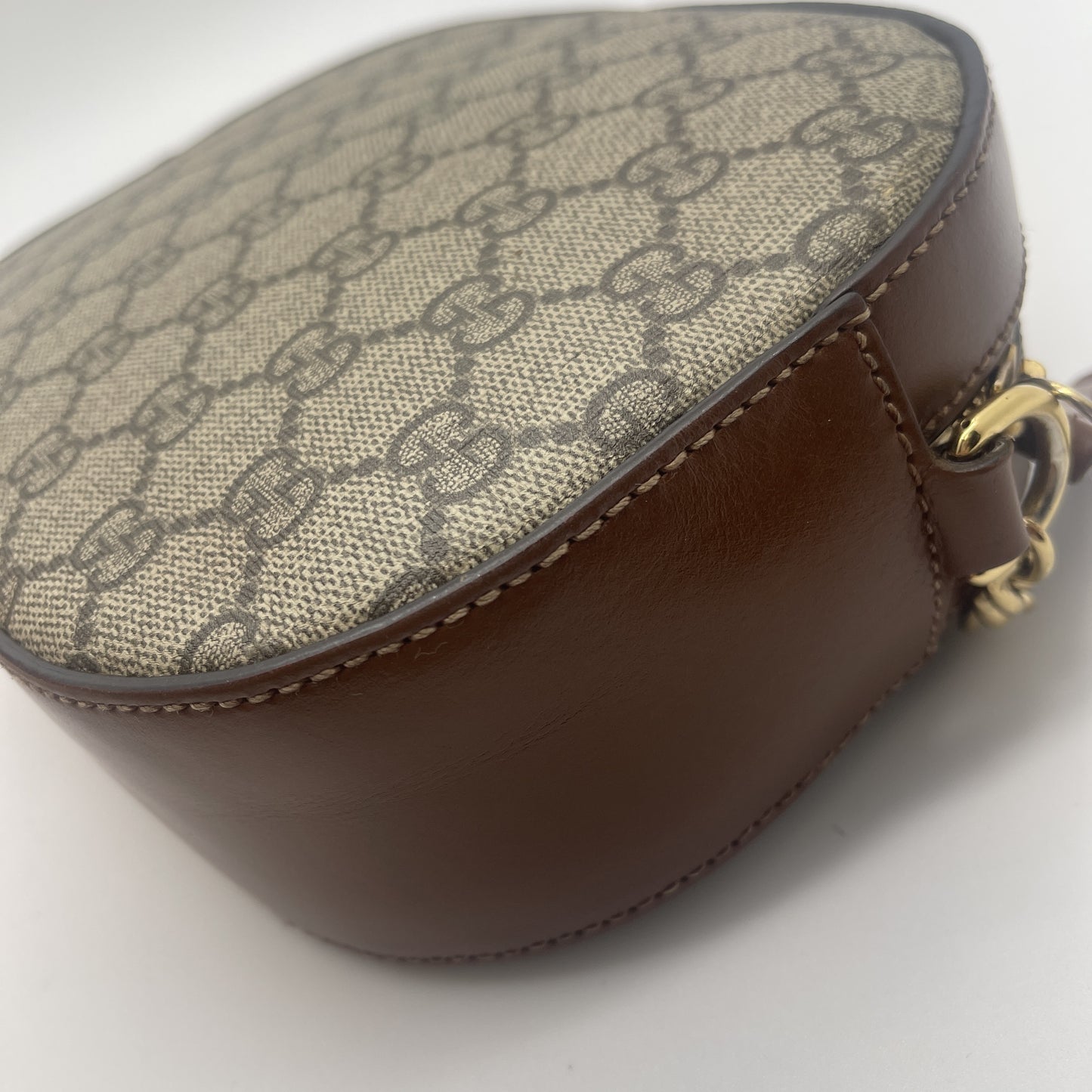 GUCCI GG Supreme Chain Shoulder Bag Shoulder Bag