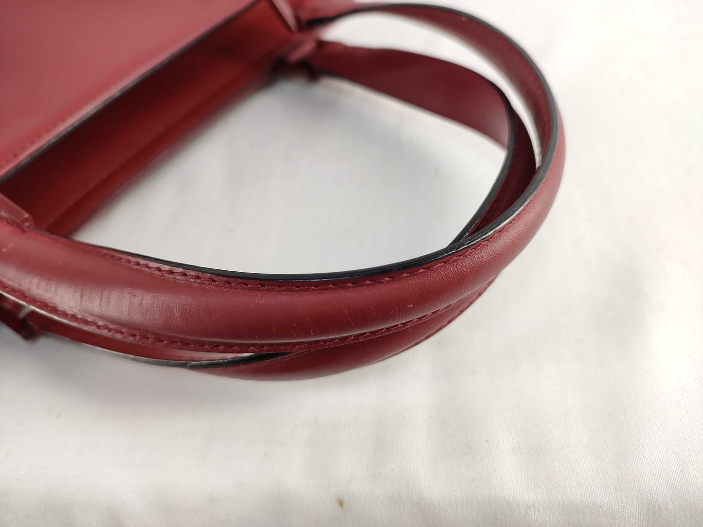 Salvatore Ferragamo Gancini Handbag AQ-21 8881 Handbag