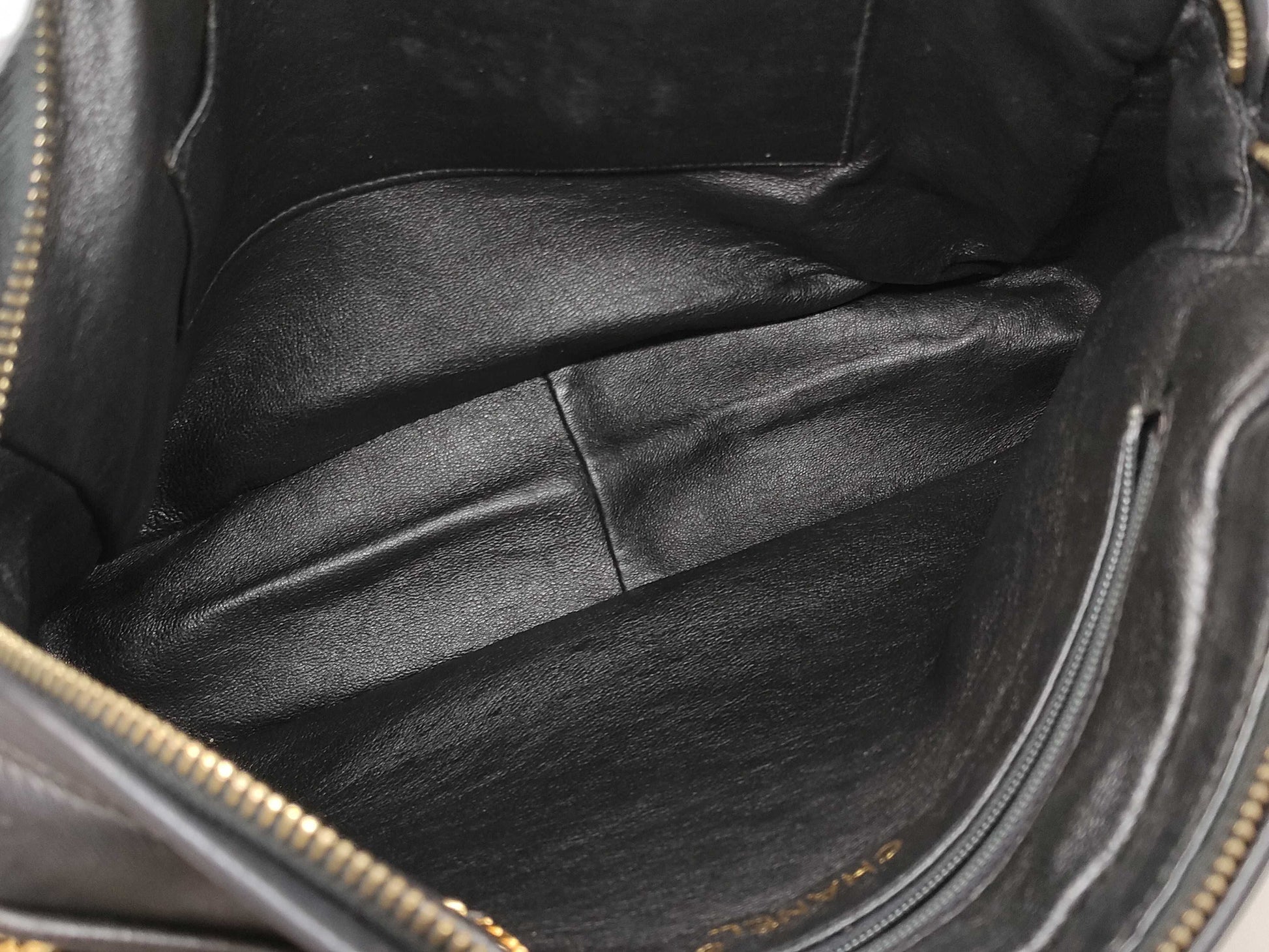 CHANEL Fringe Chain Shoulder Bag Leather Black/White Shoulder Bag