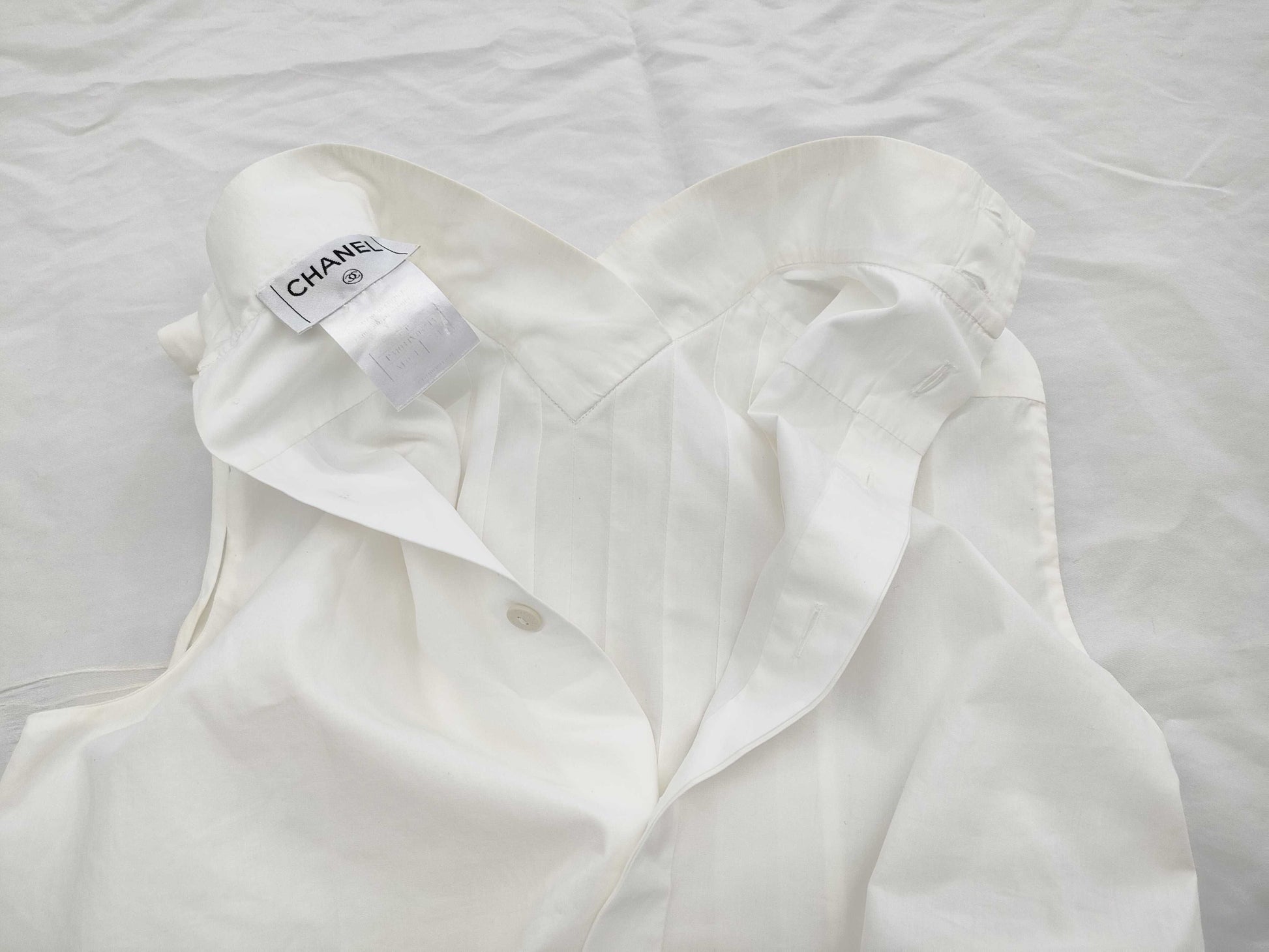 CHANEL Sleeveless Blouse with Back Ribbon, Size 34, Tops