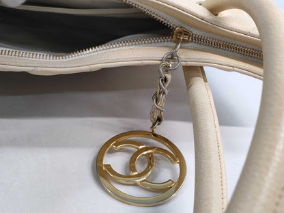 CHANEL Caviar Skin Chanel Hand Tote Bag
