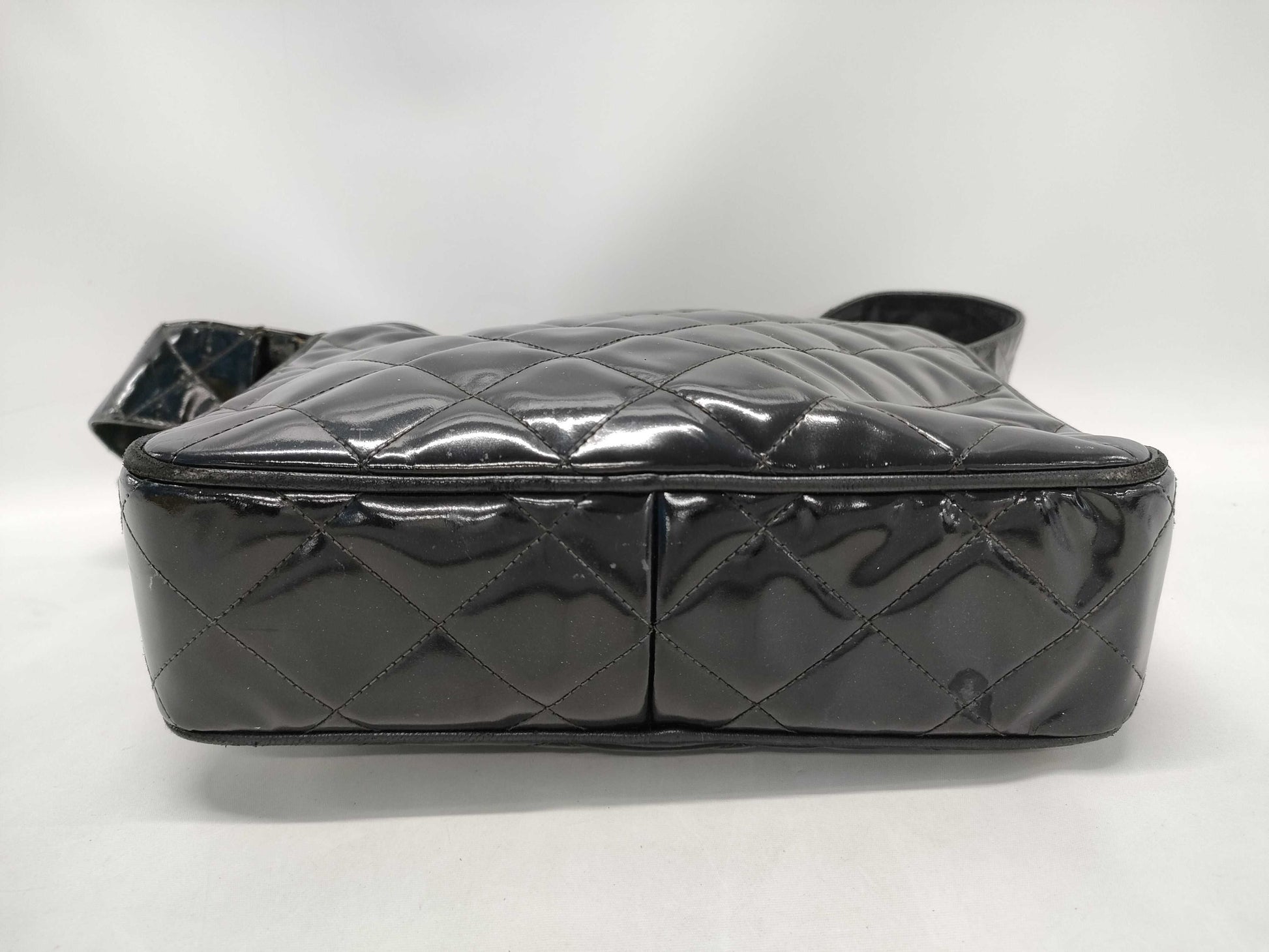 CHANEL CHANEL Coco Mark CC Patent Leather Shoulder Bag