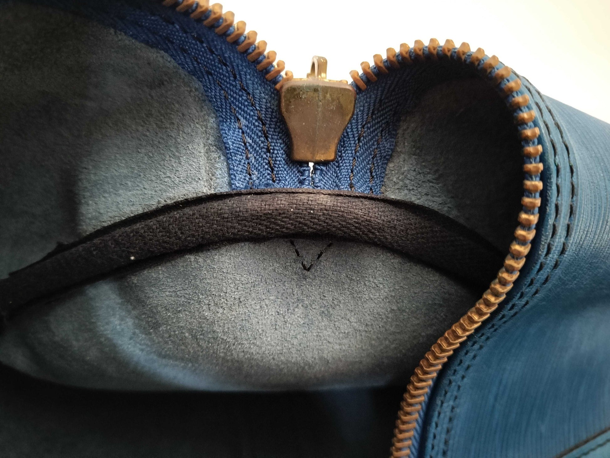 LOUIS VUITTON M42965 Epi Leather LV Epi Keepall 50 M42965 861SD Boston Bag