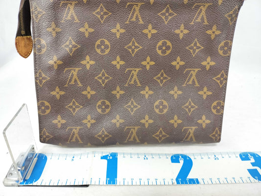 LOUIS VUITTON M47542 Monogram LV Monogram Poche Toilette 26 M47542 Second Bag Serial Number Unknown