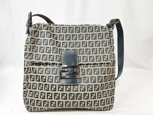 FENDI Zucchino Canvas and Leather One-Shoulder Bag Beige and Navy