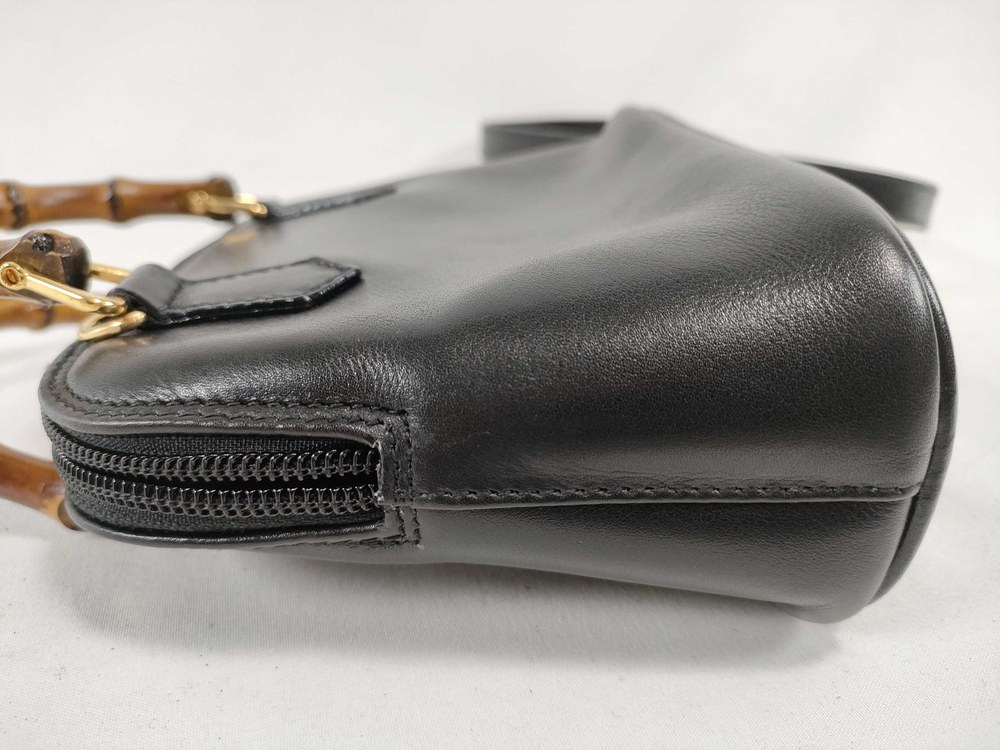 GUCCI Bamboo 007.2865.0231 Bamboo 2-Way Handbag in Black Leather