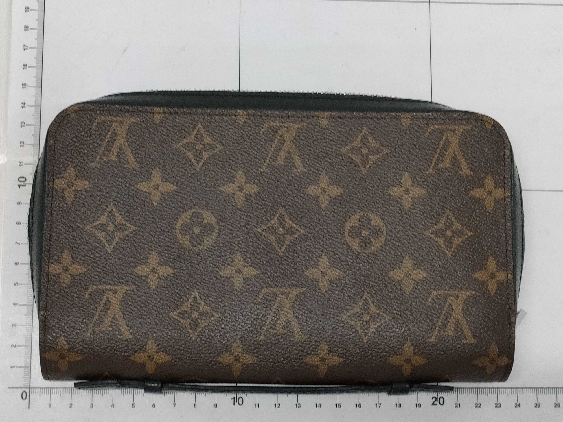 LOUIS VUITTON Zippy XL Monogram M61506 CA3156 Wallet