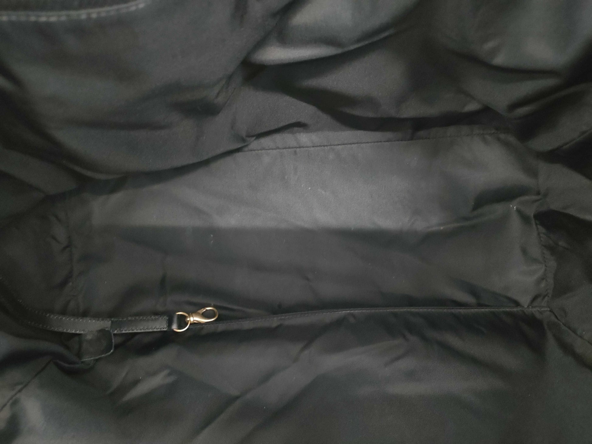 CHANEL New Travel Line Tote MM Tote Bag