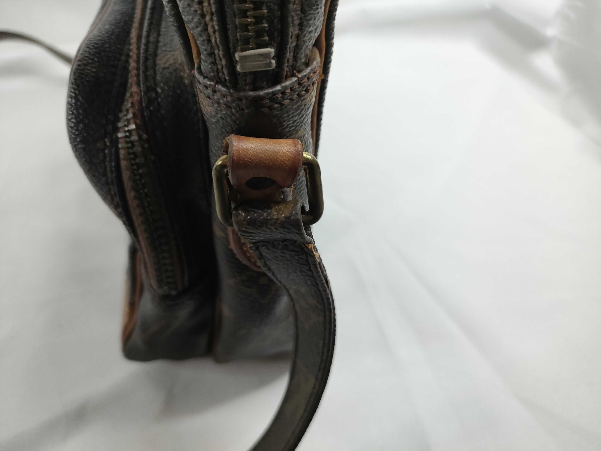 LOUIS VUITTON M45236 Monogram Amazon Shoulder Bag