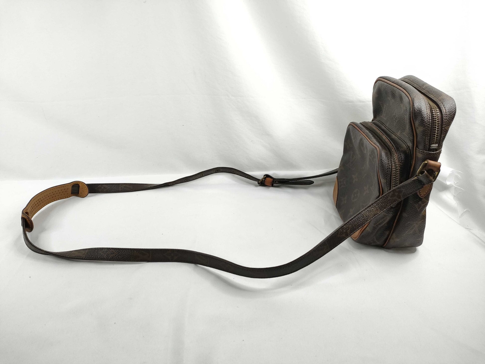 LOUIS VUITTON M45236 Monogram Amazon Shoulder Bag