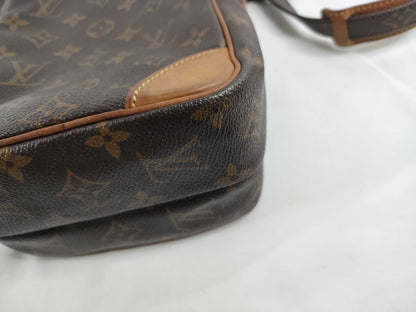 LOUIS VUITTON M45236 Monogram Amazon Shoulder Bag