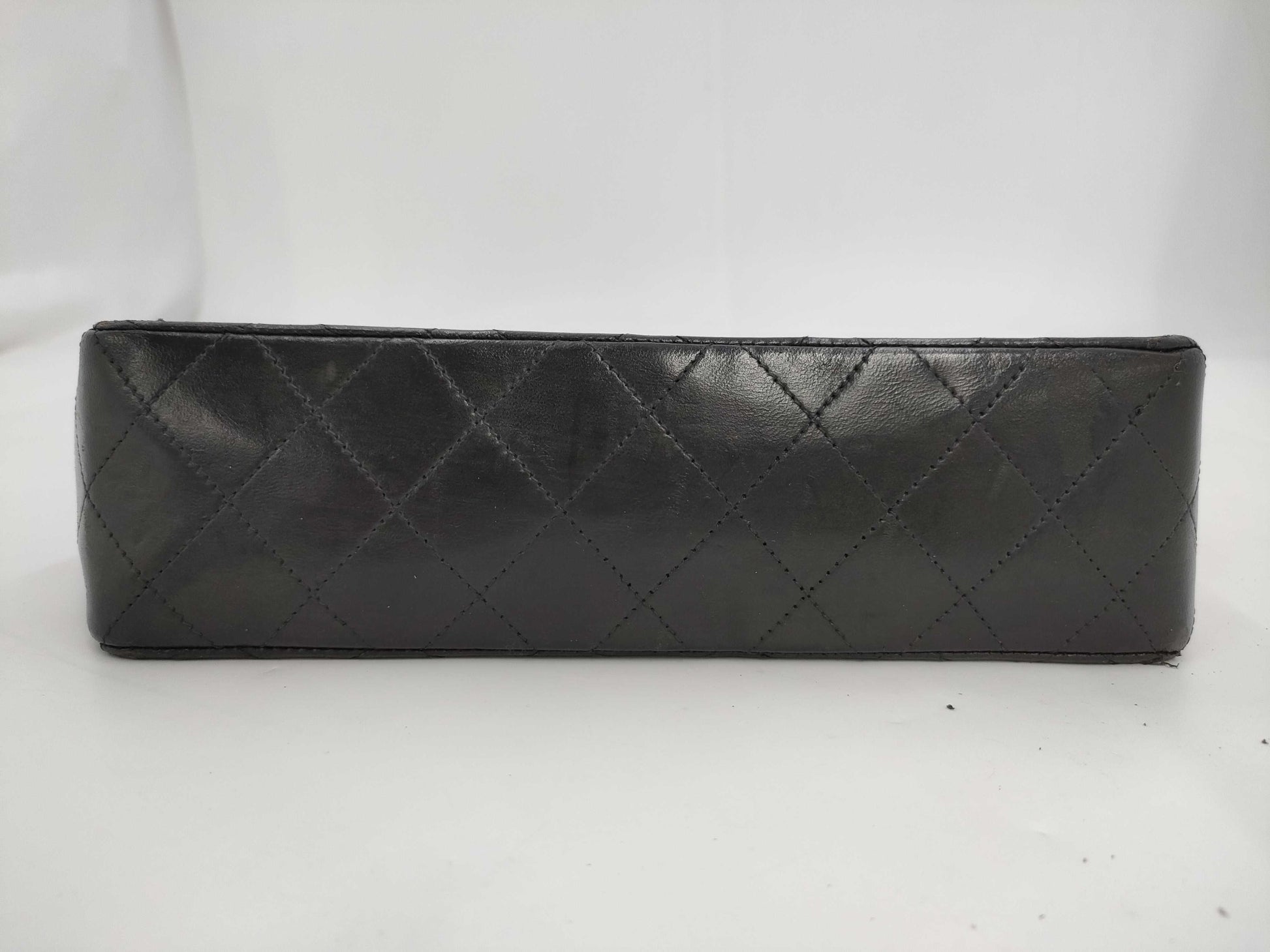 CHANEL Matelasse Turnlock Chain Shoulder Bag