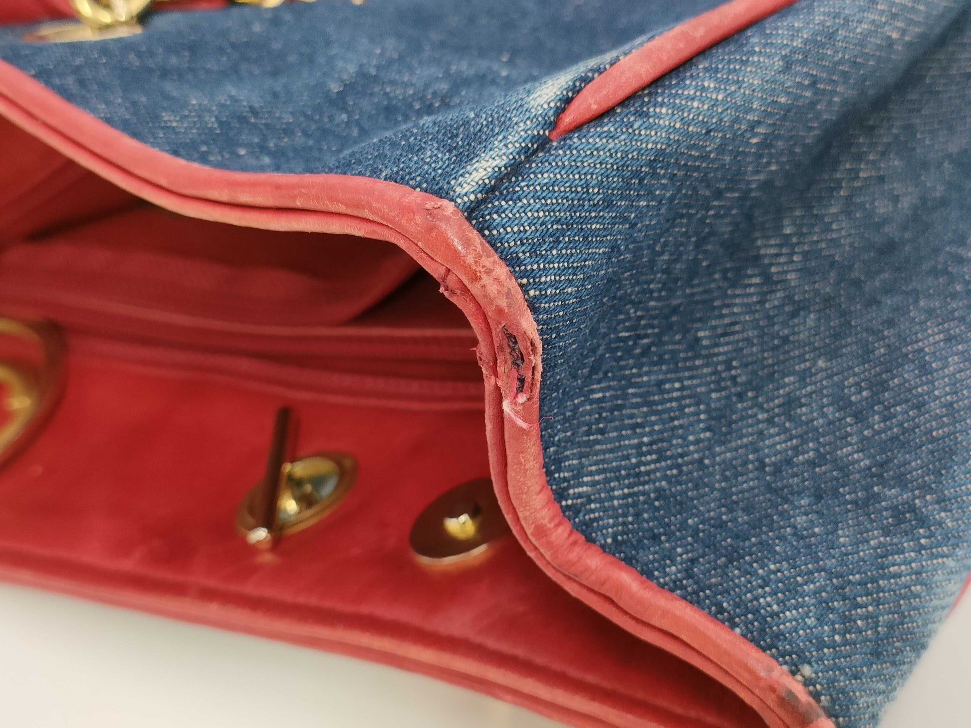 CHANEL Matelasse Denim x Lamb Shoulder Bag with Circle Coco Charm