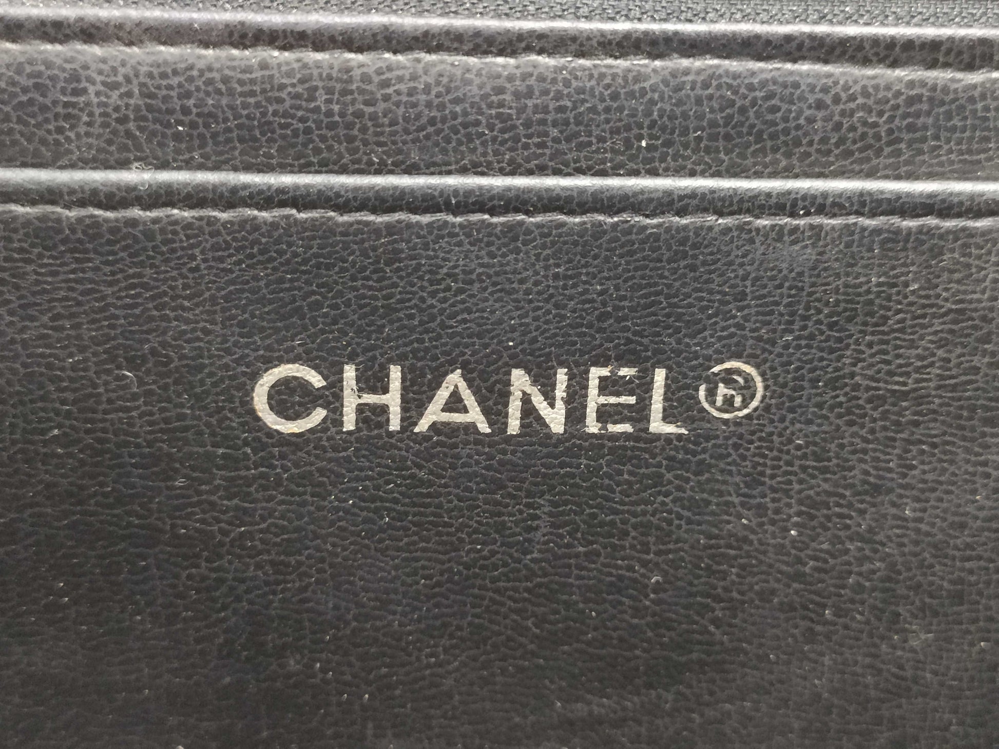 CHANEL Matelasse Lamb Chain Shoulder Bag