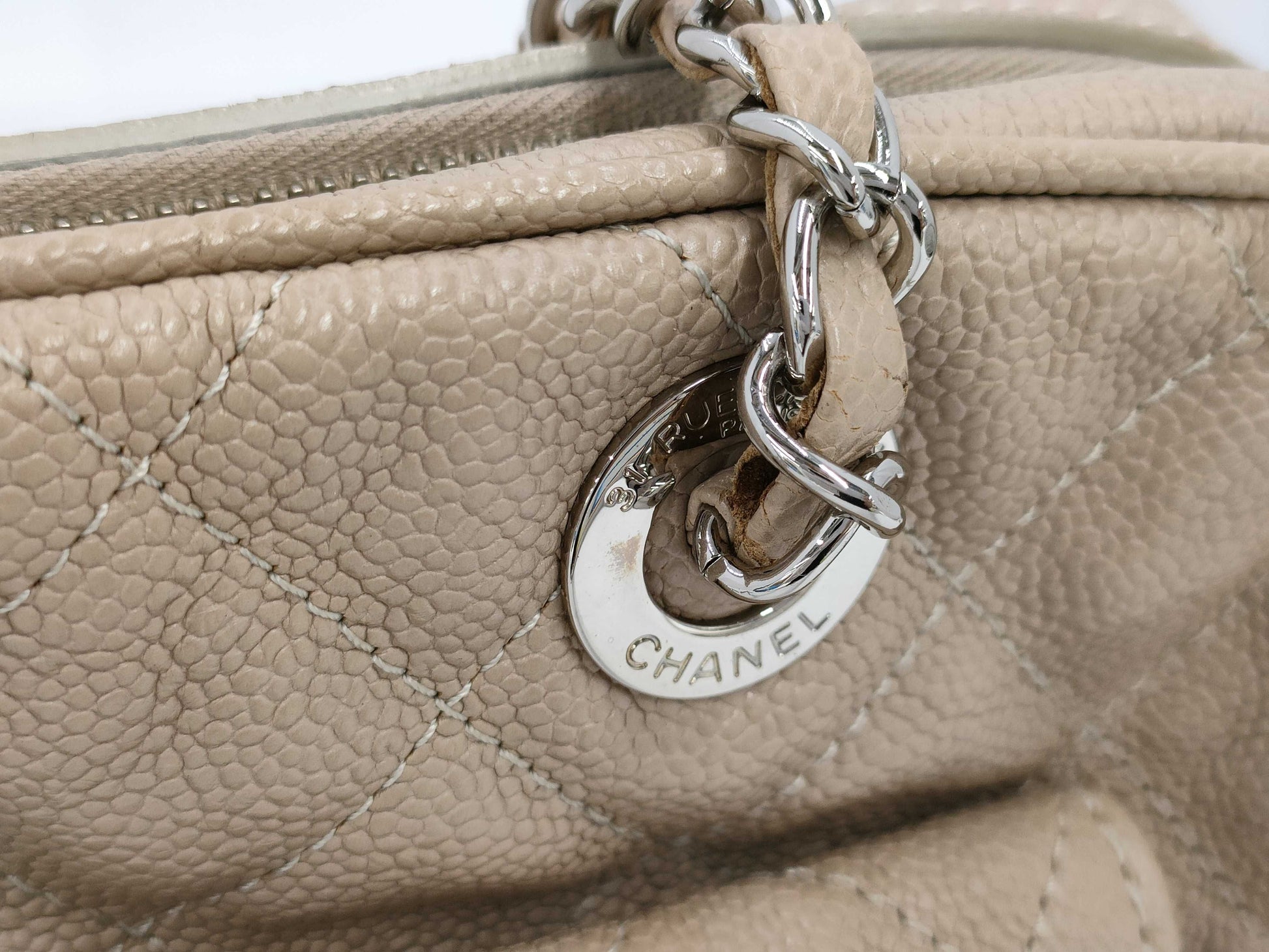 CHANEL Caviar Matelasse Chain Shoulder Bag with Silver Hardware