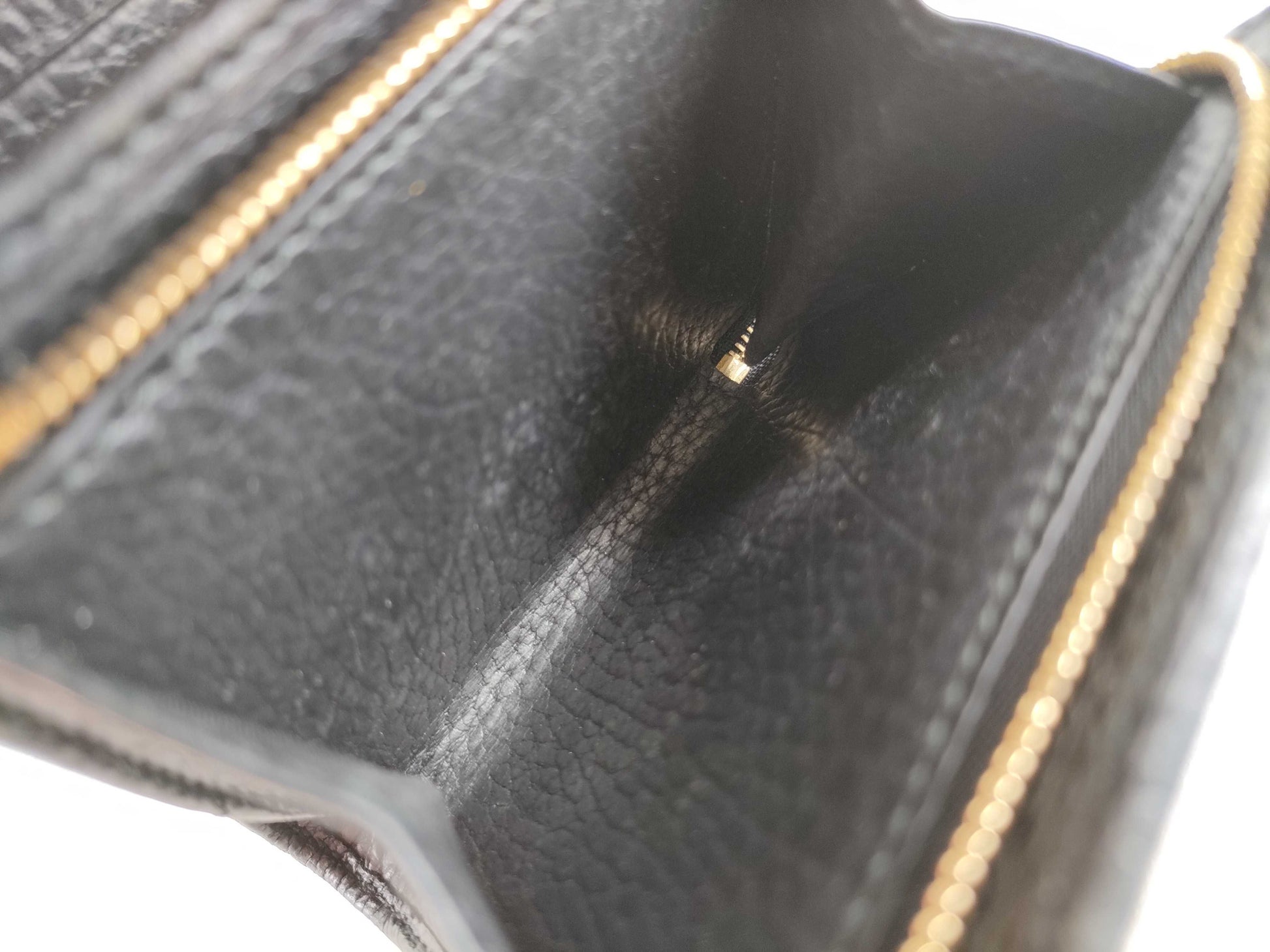 GUCCI GG Marmont Leather Tri-Fold Compact Wallet