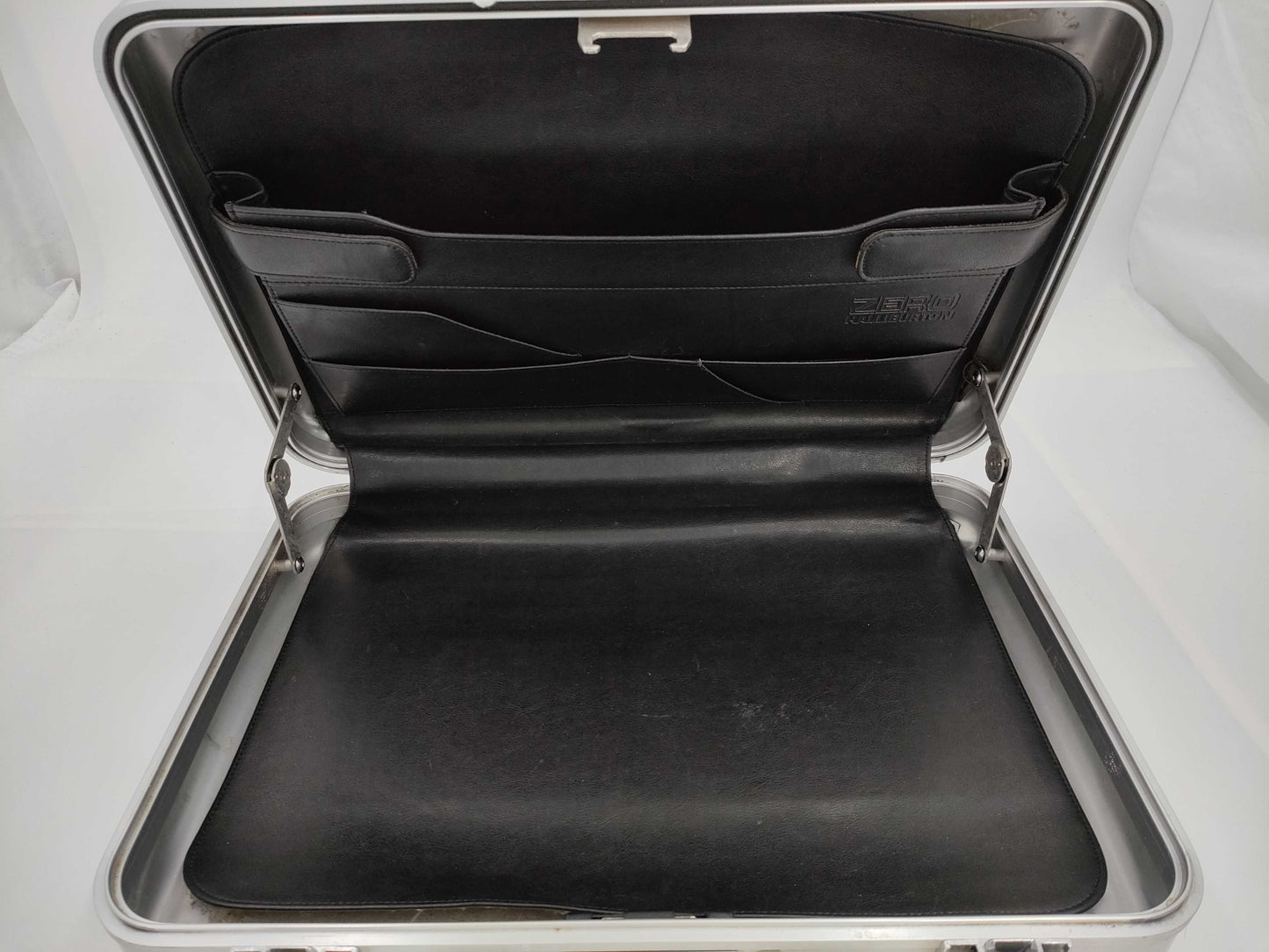ZERO HALLIBURTON Attache Case Business Bag with Clear Handles, Silver