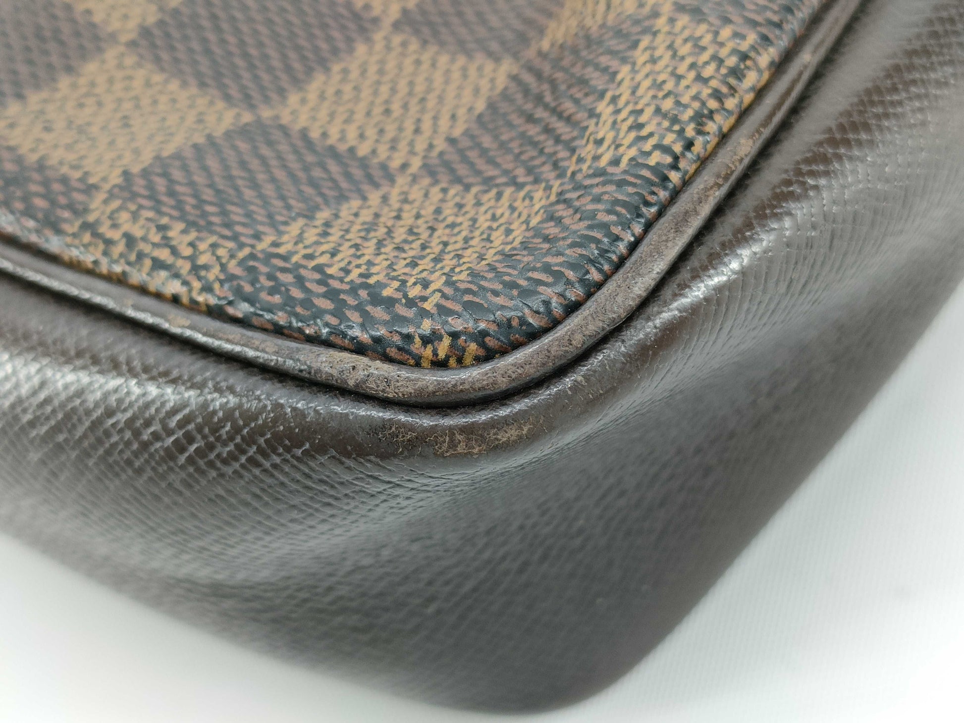 LOUIS VUITTON N51982 Damier LOUIS VUITTON N51982 Damier LOUIS VUITTON Damier Truth Makeup Pouch Mini Handbag SP0020 Pouch Pouch