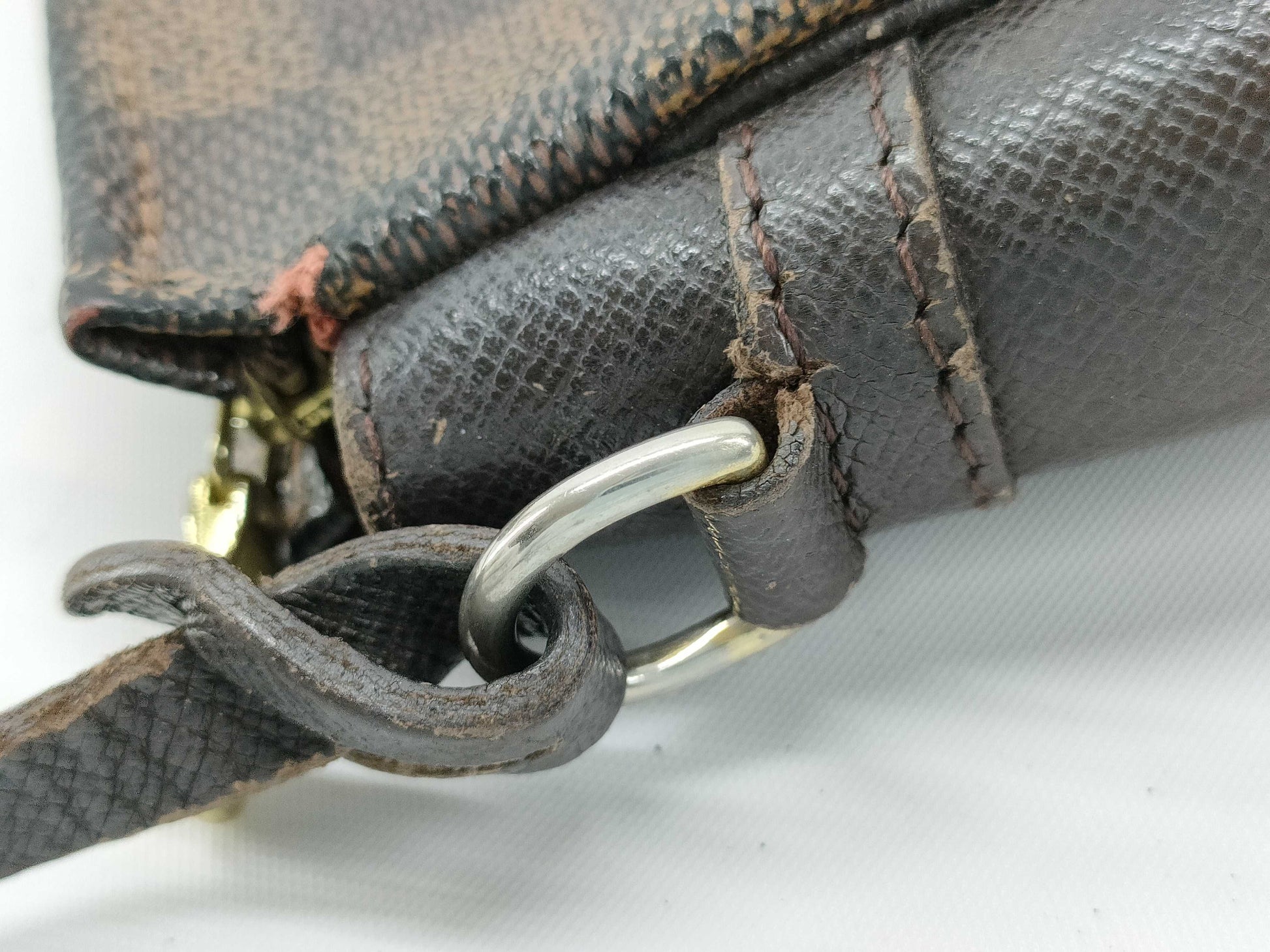 LOUIS VUITTON N51982 Damier LOUIS VUITTON N51982 Damier LOUIS VUITTON Damier Truth Makeup Pouch Mini Handbag SP0020 Pouch Pouch