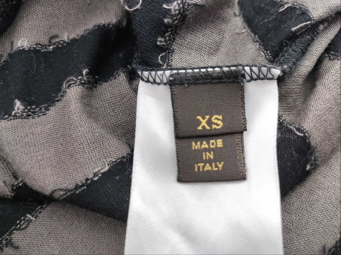 LOUIS VUITTON Graffiti Men's T-shirt