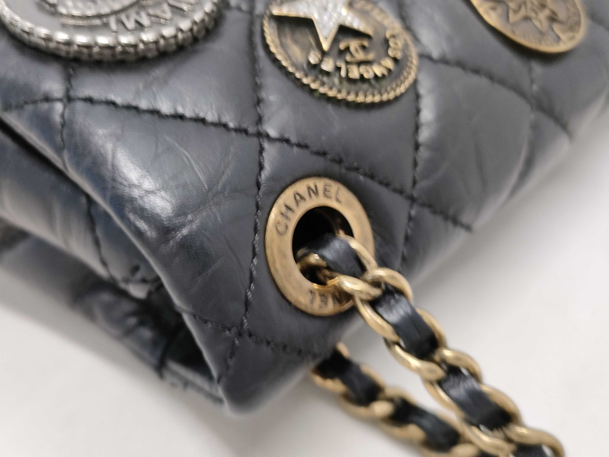 CHANEL Matelasse Coin Chain Shoulder Bag