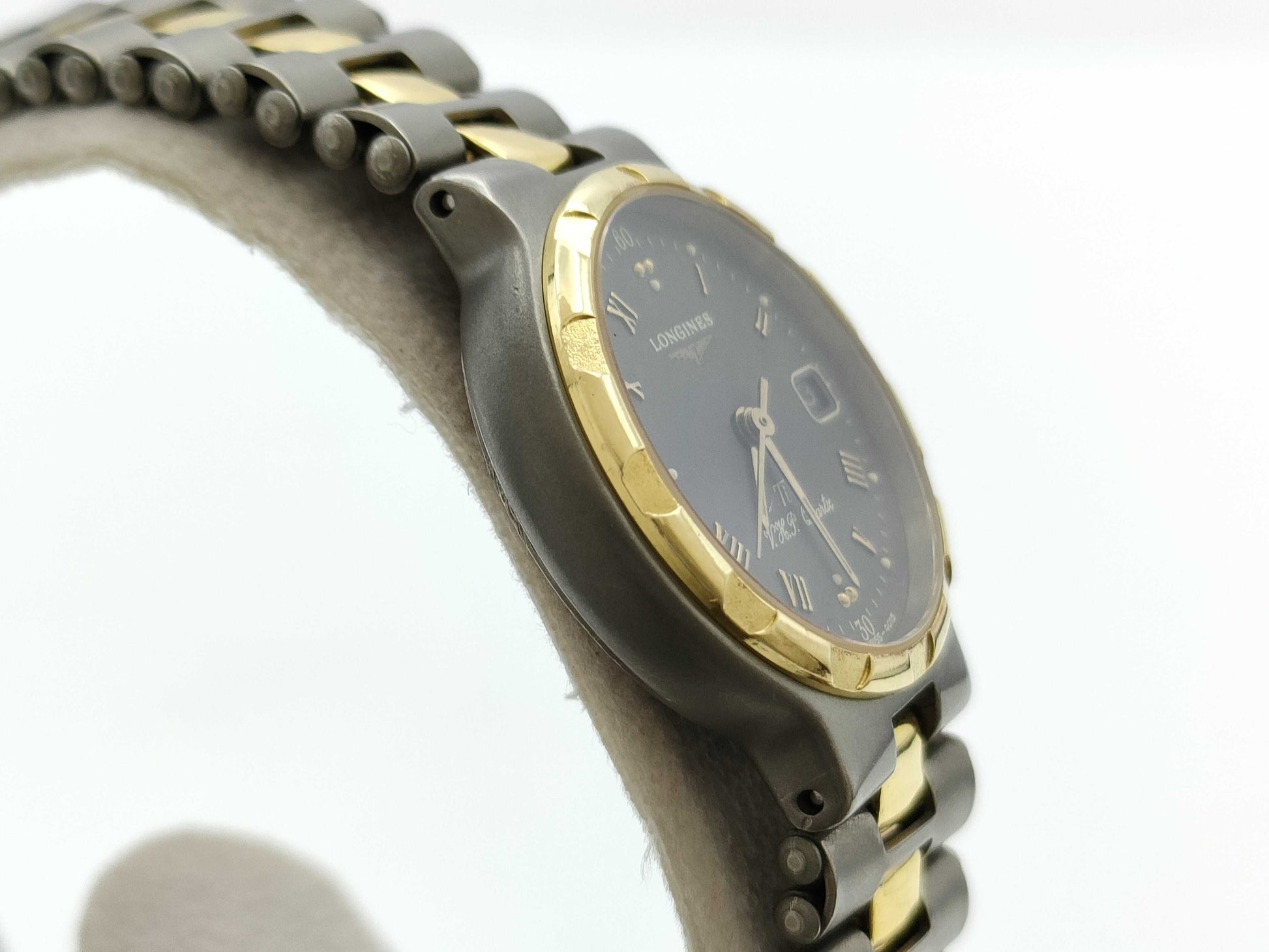 LONGINES Conquest 24917402 Quartz Women's Watch