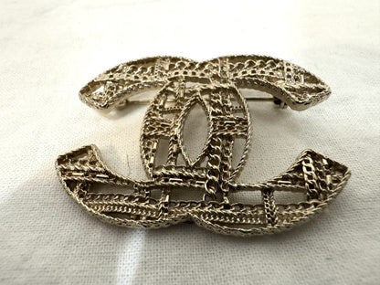 CHANEL B14A Coco Mark Chain Design Brooch