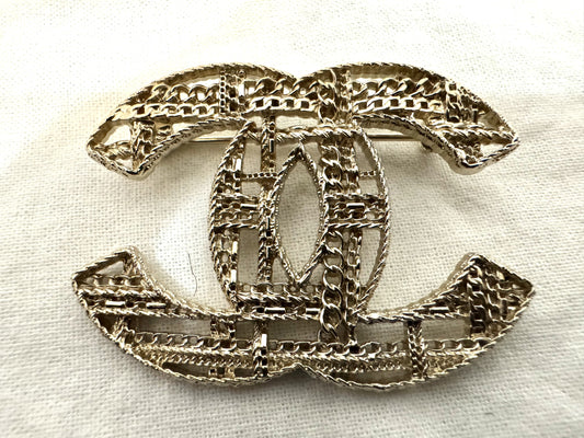 CHANEL B14A Coco Mark Chain Design Brooch