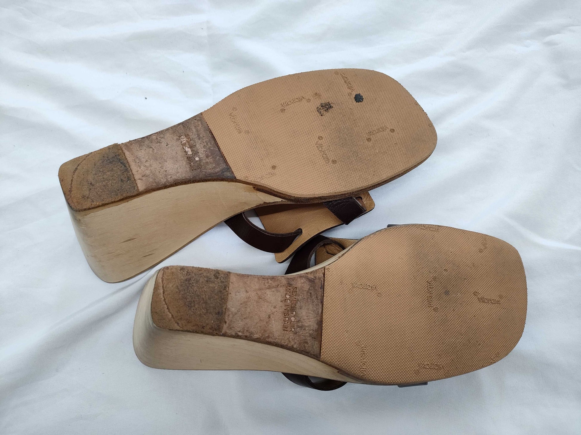 HERMES H Leather Sandals with Wood Sole, Size 22 