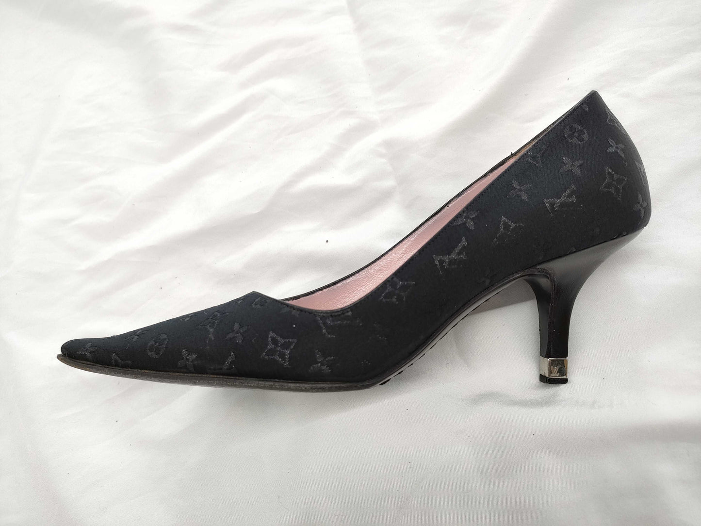 LOUIS VUITTON LOUIS VUITTON Louis Vuitton Monogram Mini Heel Pumps Size 35