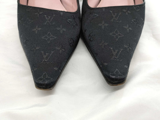 LOUIS VUITTON LOUIS VUITTON Louis Vuitton Monogram Mini Heel Pumps Size 35