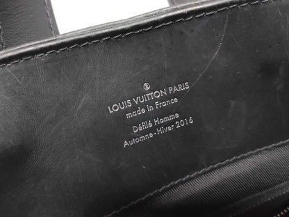 LOUIS VUITTON M40527 LOUIS VUITTON Louis Vuitton M40527 Monogram Eclipse Explorer Backpack