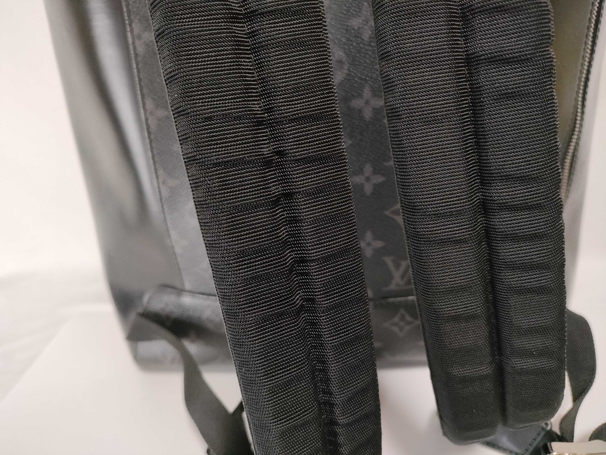 LOUIS VUITTON M40527 LOUIS VUITTON Louis Vuitton M40527 Monogram Eclipse Explorer Backpack