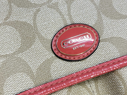 COACH Signature Coach Bag x 1 Shoulder Bag