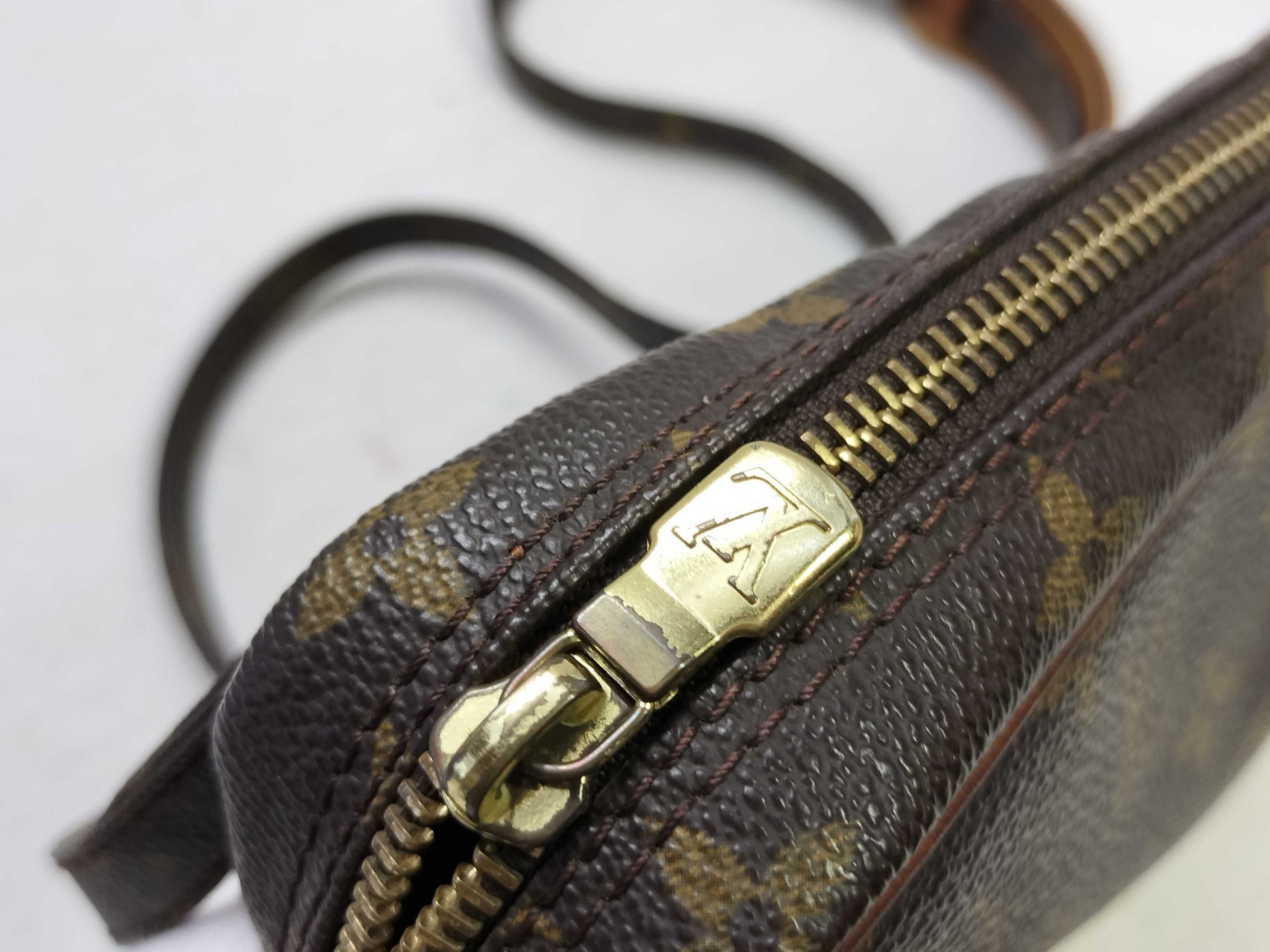 LOUIS VUITTON Monogram LV Bag x 1 Shoulder Bag