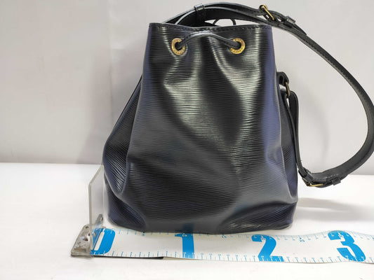 LOUIS VUITTON Epi Bag Louis Vuitton Shoulder Bag