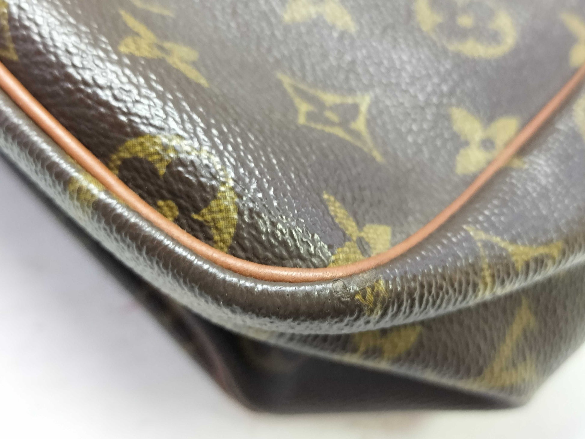 LOUIS VUITTON Monogram Shoulder Bag Louis Vuitton Shoulder Bag
