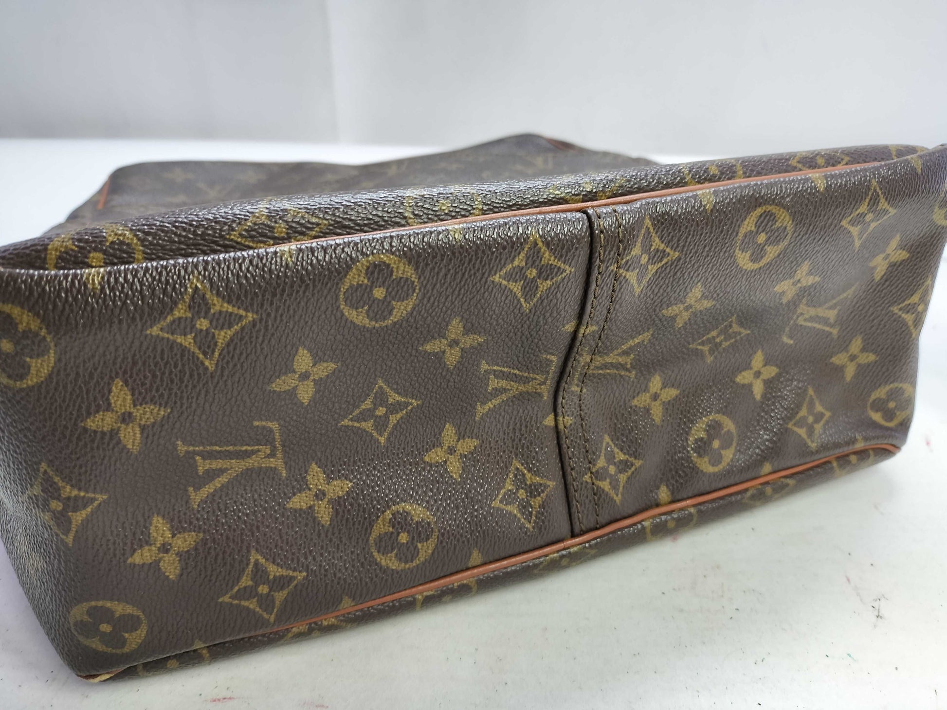 LOUIS VUITTON Monogram Shoulder Bag Louis Vuitton Shoulder Bag
