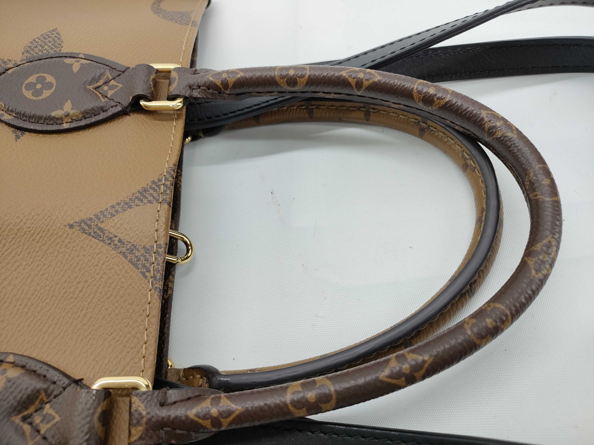 LOUIS VUITTON M45321 Monogram Louis Vuitton Giant On-the-Go MM Tote Bag with IC Tag and G Hardware