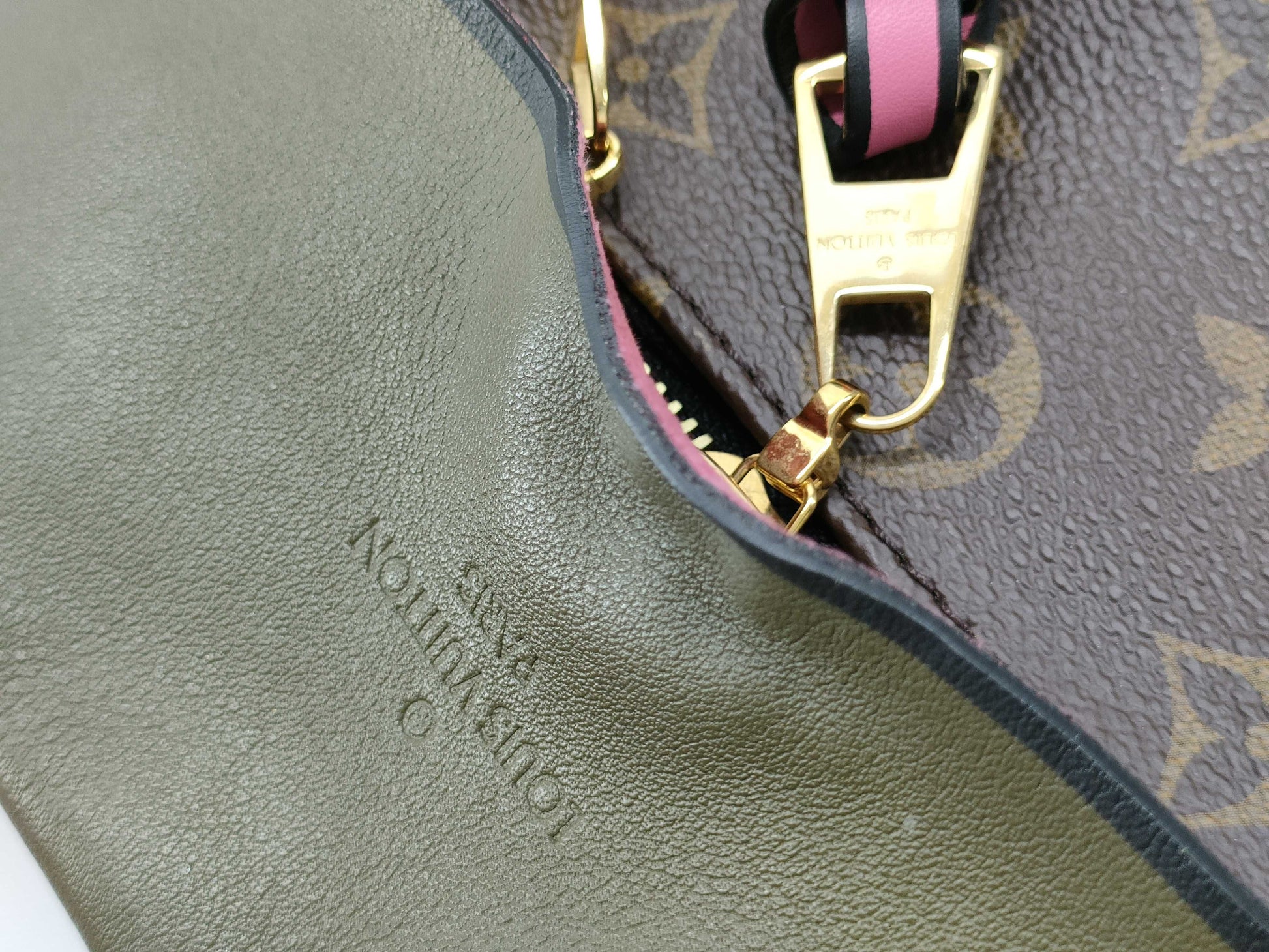 LOUIS VUITTON M43159 Monogram Louis Vuitton Tuileries Besace Khaki/Pink Shoulder Bag with G Hardware CA5106 Shoulder Bag