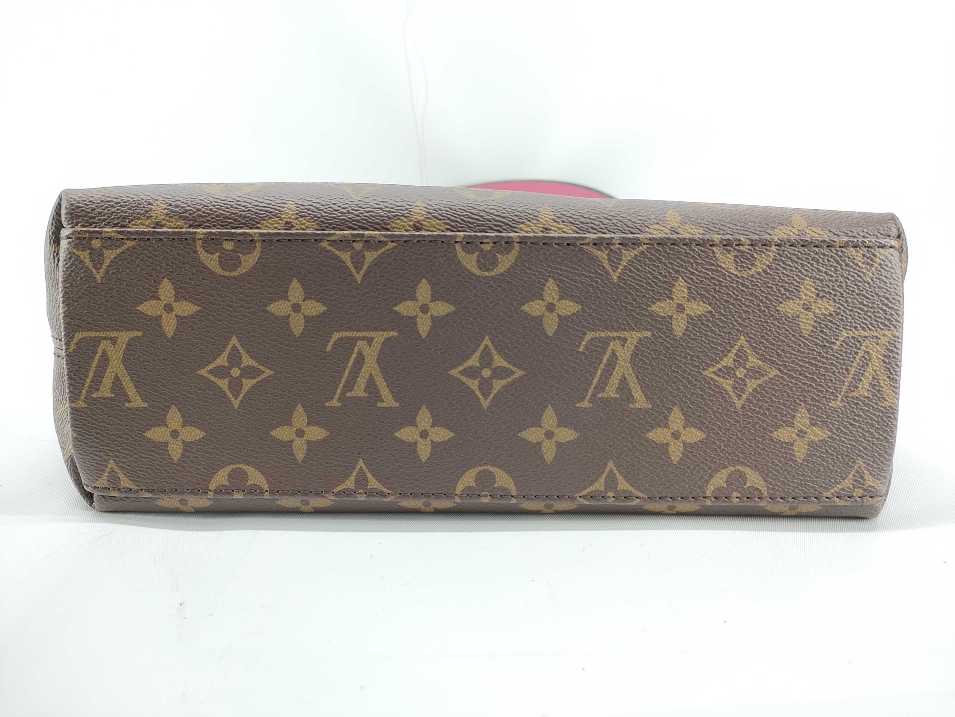 LOUIS VUITTON M43159 Monogram Louis Vuitton Tuileries Besace Khaki/Pink Shoulder Bag with G Hardware CA5106 Shoulder Bag